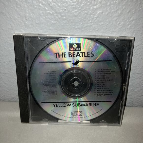 Cd Disc Only The Beatles Yellow Submarine No Art / Inlay Scratched But Works - Picture 1 of 3